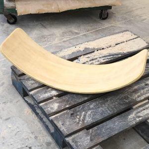 Ván cong được làm từ 100% gỗ plywood cao su
