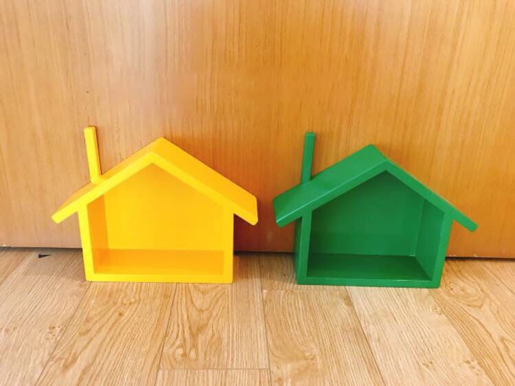 Kệ treo tường hình ngôi nhà